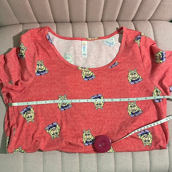 Miss Piggy Classic Tee - Picture 2 of 4